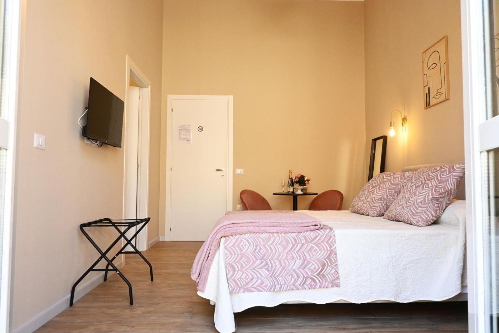 Ta-49 Bed E Breakfast Bed & Breakfast Naples Exterior photo