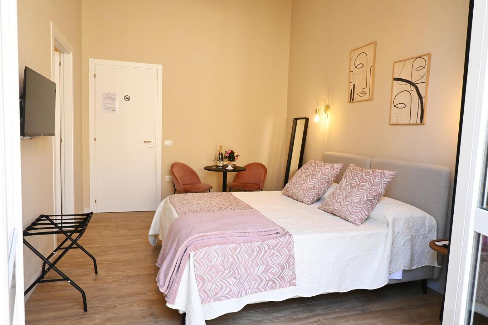 Ta-49 Bed E Breakfast Bed & Breakfast Naples Exterior photo